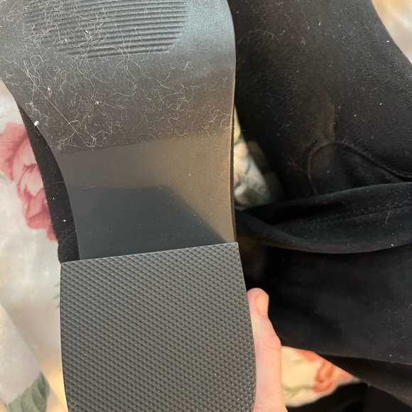 Just fab tall, black boots - Picture 4 of 5